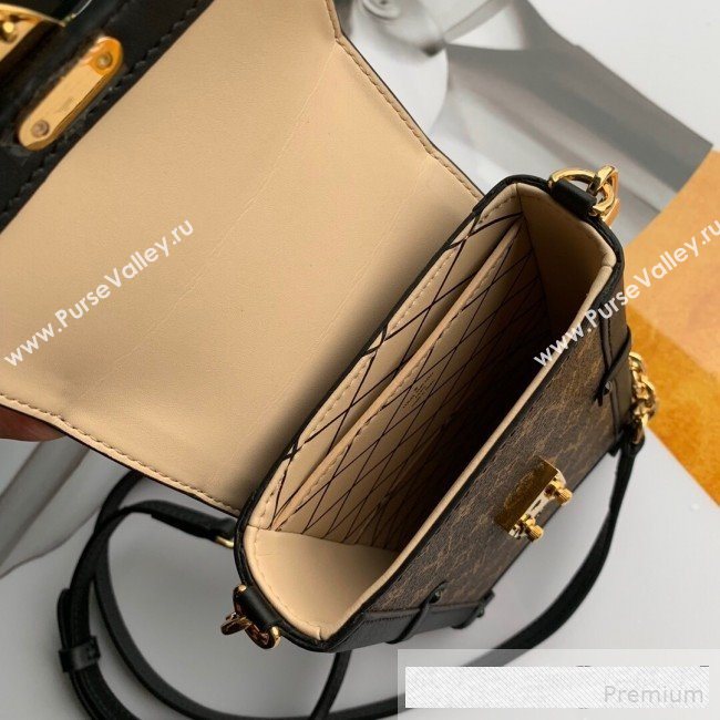 Louis Vuitton Trunk Vertical Chain Shoulder Bag Monogram Canvas M63913 2019 (KD-9061027)