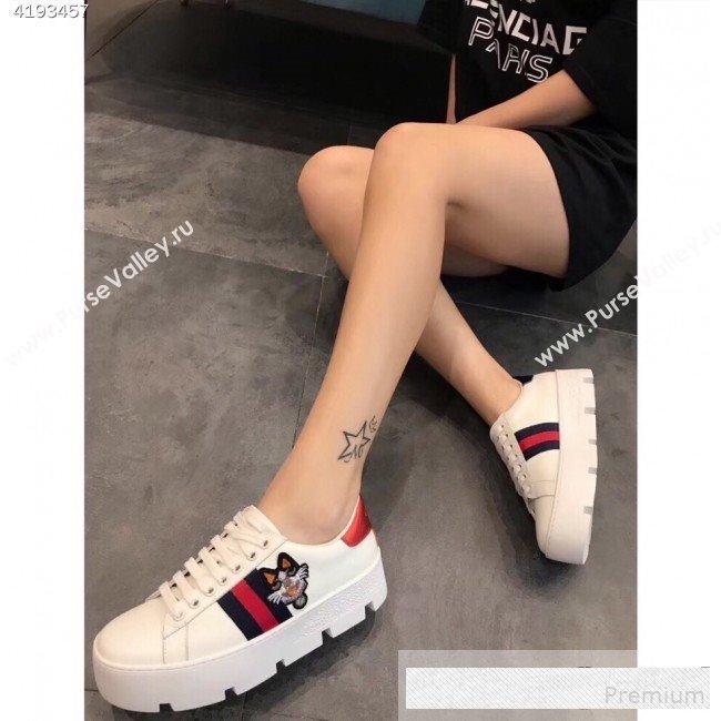 Gucci Ace White Calfskin Dog Embroidered Platform Sneaker 577573 2019 (EM-9061214)