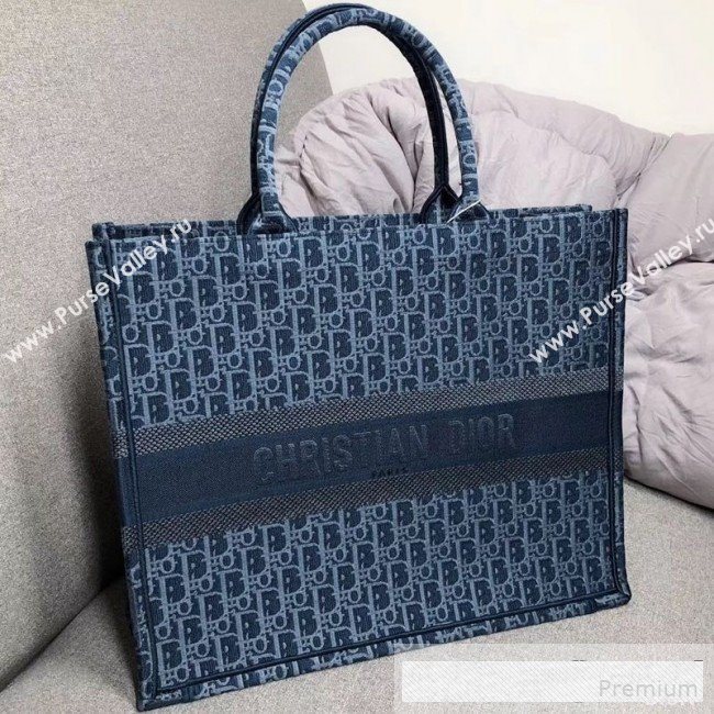 Dior Embroidered Oblique Jacquard Canvas Book Tote Dark Blue 2019 (HENGL-9061139)