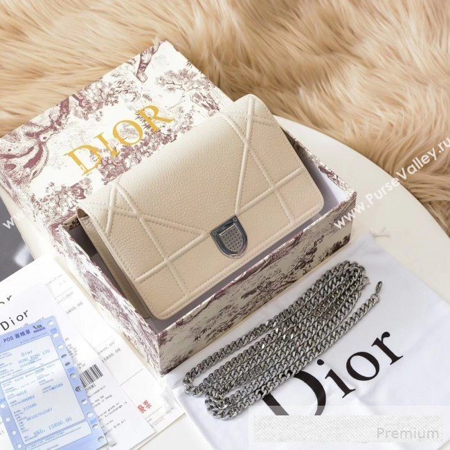 Dior Diorama Chain Clutch in Litchi Grained Cannage Leather Cream White/Silver 2019 (BINF-9062753)