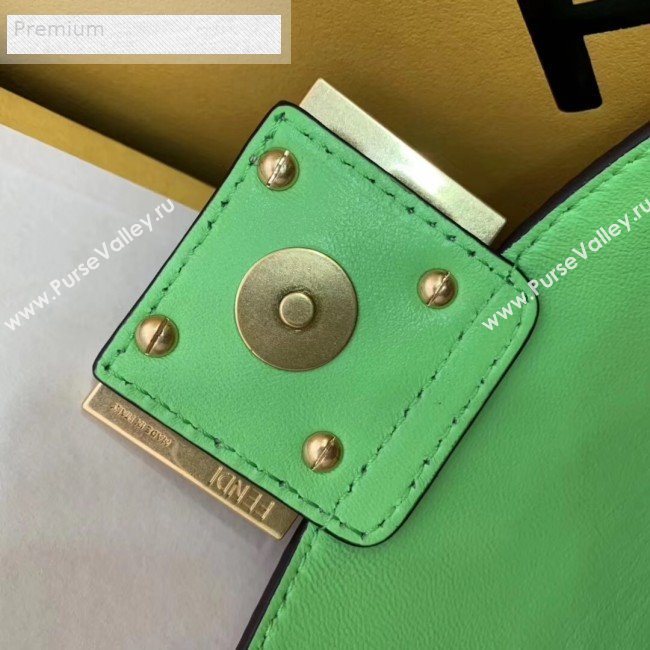 Fendi Litchi Grained Calfskin Mini Baguette Flap Shoulder Bag White 2019 (AFEI-9070234)