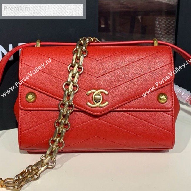 Chanel Chevron Calfskin Studded Charm Small Flap Bag Red 2019 (KAIS-9070814)
