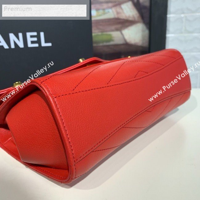 Chanel Chevron Calfskin Studded Charm Medium Flap Bag Red 2019 (KAIS-9070815)