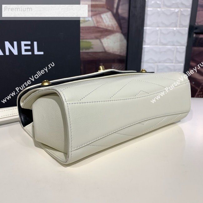 Chanel Chevron Calfskin Studded Charm Medium Flap Bag White 2019 (KAIS-9070819)