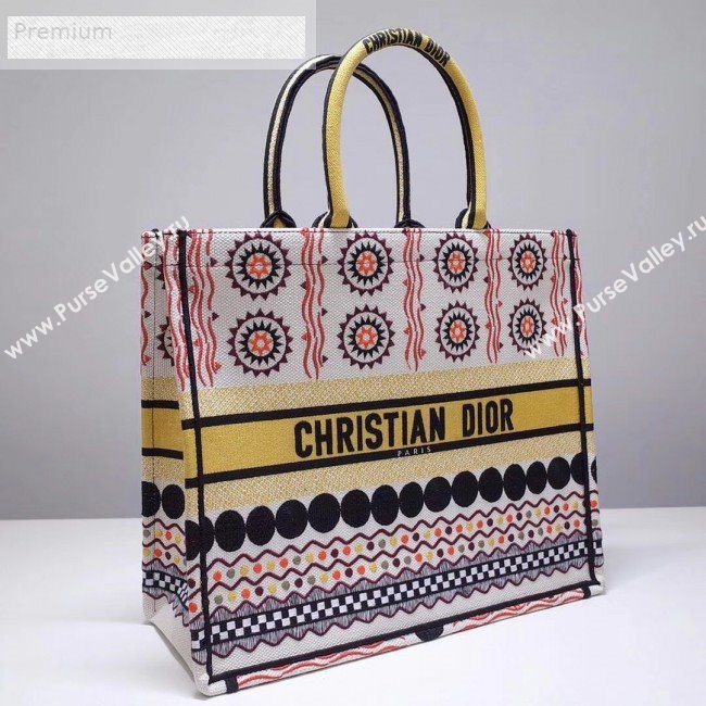 Dior Book Tote in Geometric Embroidered Canvas Yellow 2019 (HENGL-9071326)