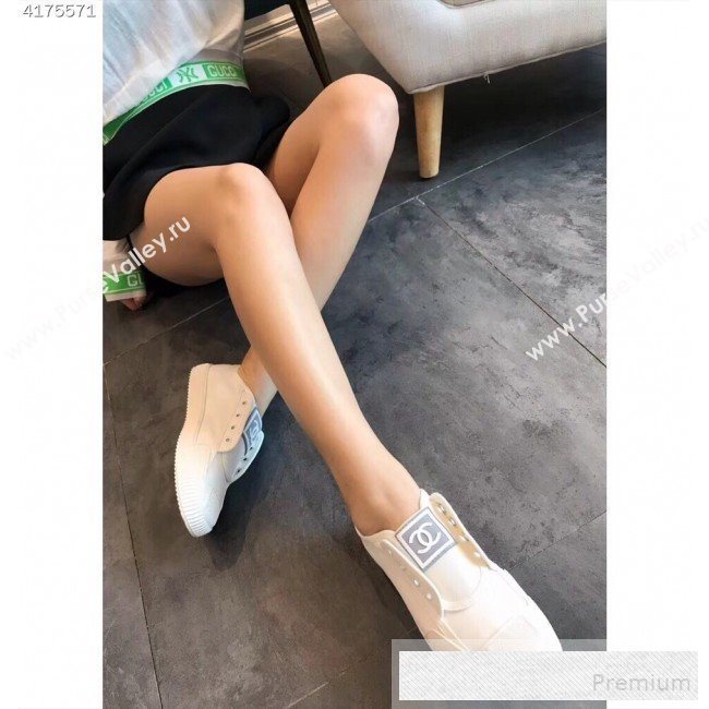 Chanel CC Label Fabric Sneakers White 2019 (EM-9053157)
