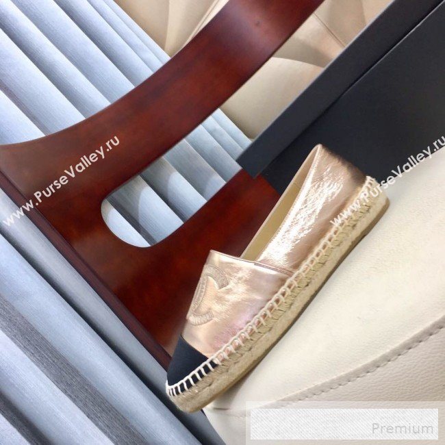 Chanel Leather & Fabric Embroidered CC Classic Espadrilles Gold 2019 (1050-9053181)