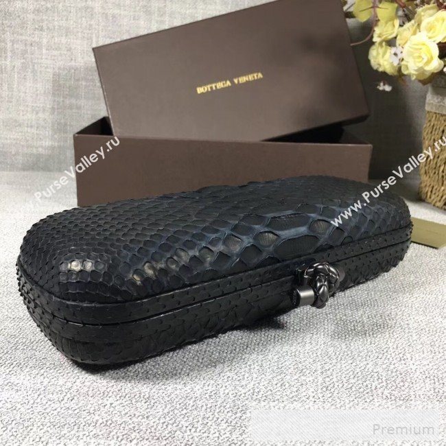 Bottega Veneta Large Snakeskin Woven Knot Clutch Black (WT-9053112)