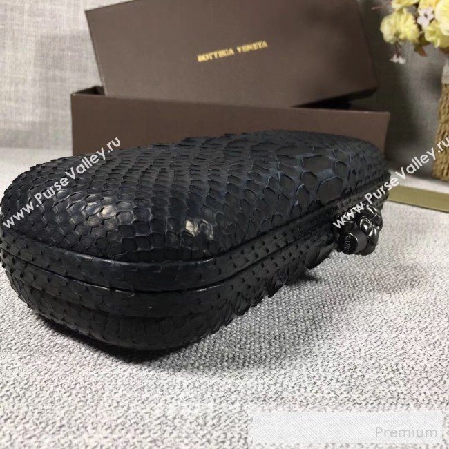 Bottega Veneta Large Snakeskin Woven Knot Clutch Black (WT-9053112)