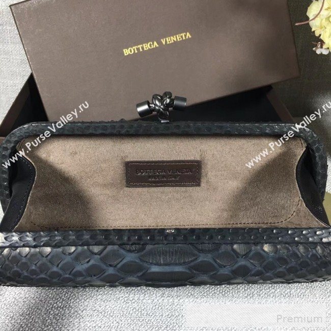 Bottega Veneta Large Snakeskin Woven Knot Clutch Black (WT-9053112)