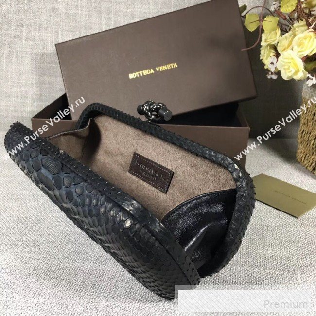 Bottega Veneta Large Snakeskin Woven Knot Clutch Black (WT-9053112)