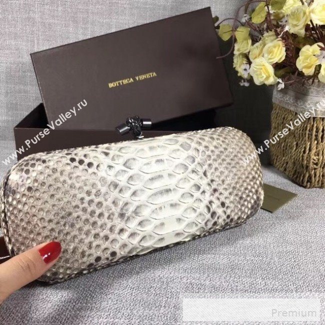 Bottega Veneta Large Snakeskin Woven Knot Clutch Grey/White (WT-9053114)