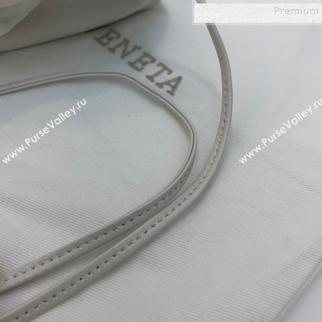 Bottega Veneta The Pouch Coin Purse Wallet White 2019 (WEIP-9082024)