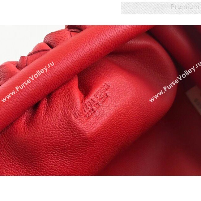 Bottega Veneta Small The Pouch 22 Clutch in Woven Lambskin Red 2019 (MISU-9082031)