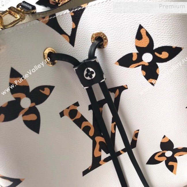 Louis Vuitton NéoNoé Bucket Bag in Animal Print Monogram M44679 White 2019 (GAOS-9082410)