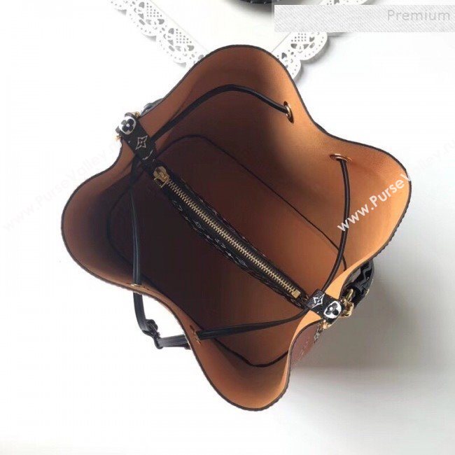 Louis Vuitton NéoNoé Bucket Bag in Animal Print Monogram M44717 Caramel Brown 2019 (GAOS-9082409)