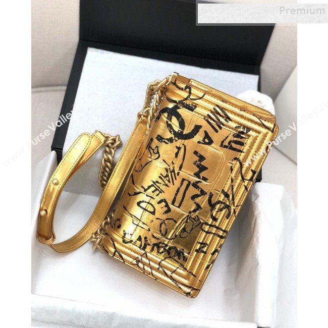 Chanel Crocodile Embossed Graffiti Leather Medium Boy Flap Bag A67086 Gold 2019 (YD-9082945)