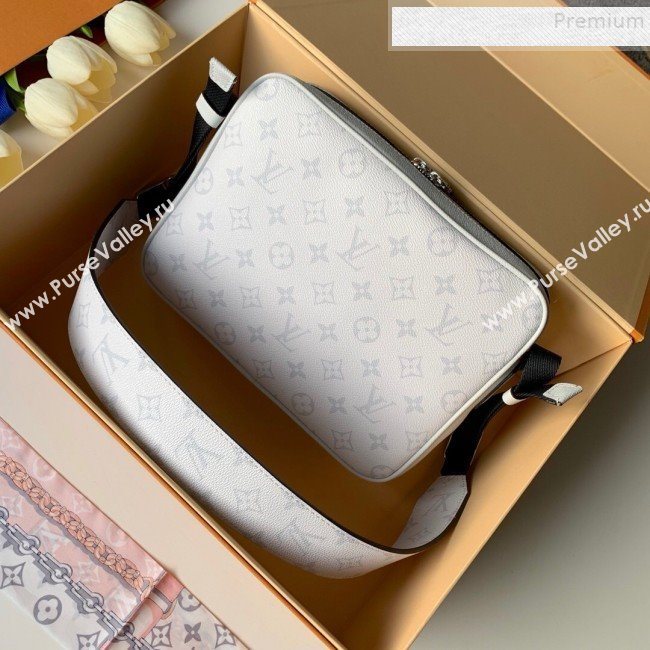 Louis Vuitton Outdoor Monogram Leather Messenger Shoulder Bag M30243 White 2019 (FANG-9083027)