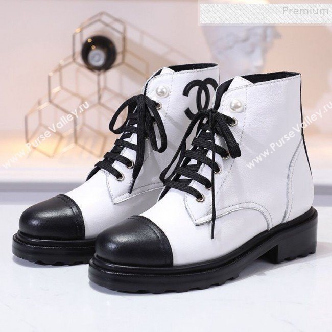 Chanel Calfskin Pearl Lace-up Short Boots White 2019 (DLY-9091118)