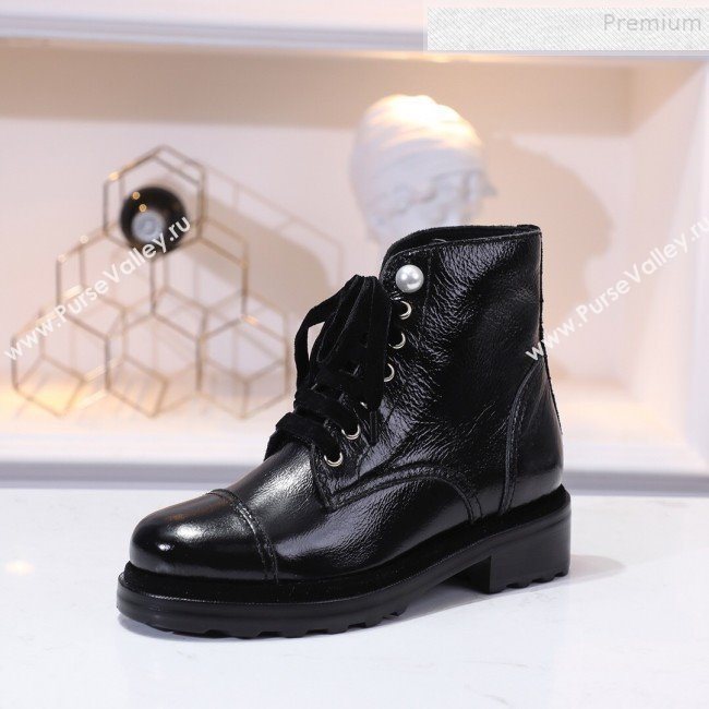 Chanel Vintage Patent Leather Pearl Lace-up Short Boots Black 2019 (DLY-9091119)