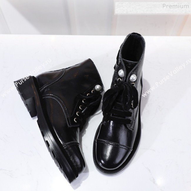 Chanel Vintage Patent Leather Pearl Lace-up Short Boots Black 2019 (DLY-9091119)