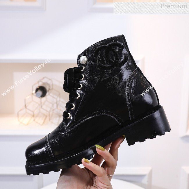 Chanel Vintage Patent Leather Pearl Lace-up Short Boots Black 2019 (DLY-9091119)