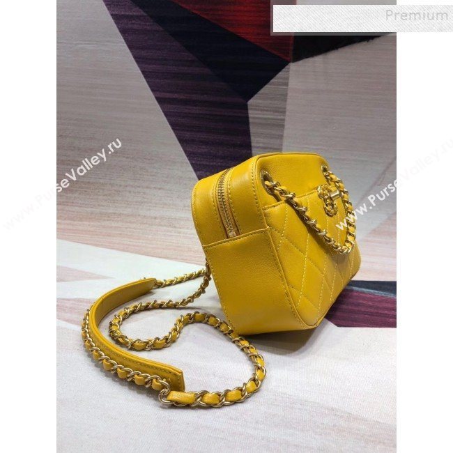 Chanel Quilted Lambskin Chain CC Camera Case AS0971 Yellow 2019 (KAIS-9091603)