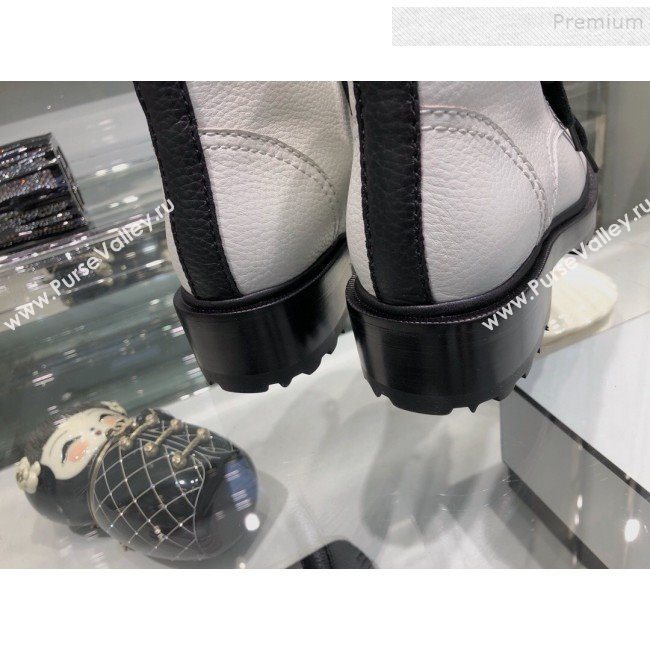 Chanel Grained Pearl Short Boots G35154 White 2019 (XO-9092811)
