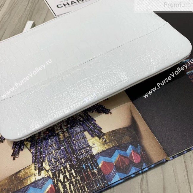 Chanel Crocodile Embossed Calfskin Large Pouch A86036 White 2019 (KAIS-9072265)