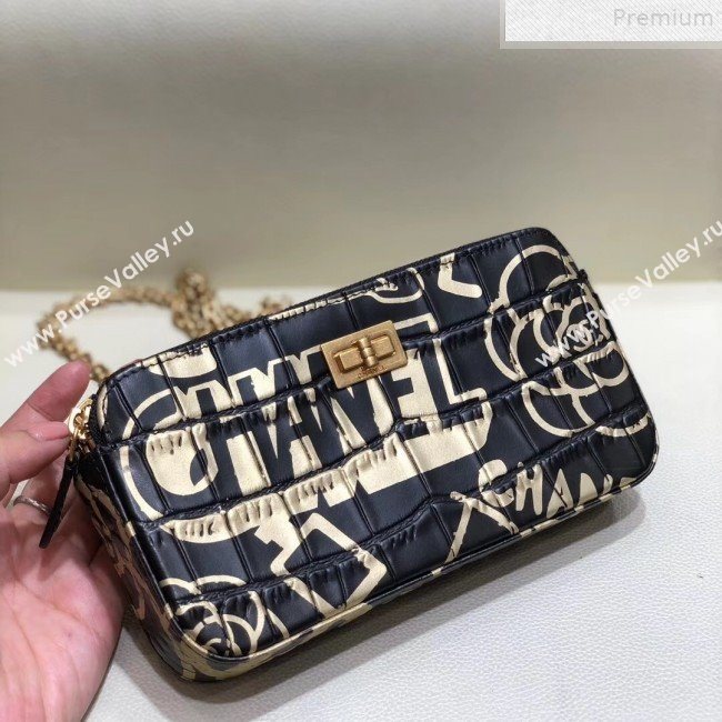 Chanel Crocodile Embossed Graffiti Printed Leather 2.55 Clutch with Chain AP0583 2019 (SMJD-9072302)