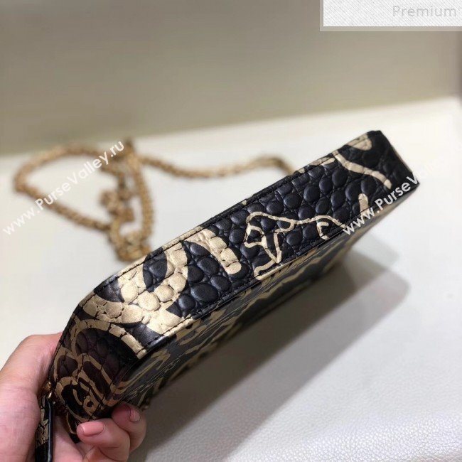 Chanel Crocodile Embossed Graffiti Printed Leather 2.55 Clutch with Chain AP0583 2019 (SMJD-9072302)