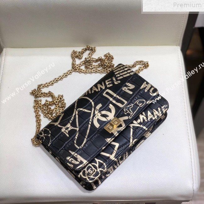 Chanel Crocodile Embossed Graffiti Printed Leather 2.55 Wallet on Chain A70328 2019 (SMJD-9072301)