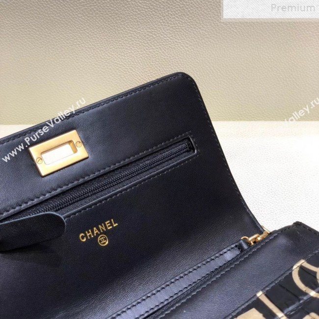 Chanel Crocodile Embossed Graffiti Printed Leather 2.55 Wallet on Chain A70328 2019 (SMJD-9072301)