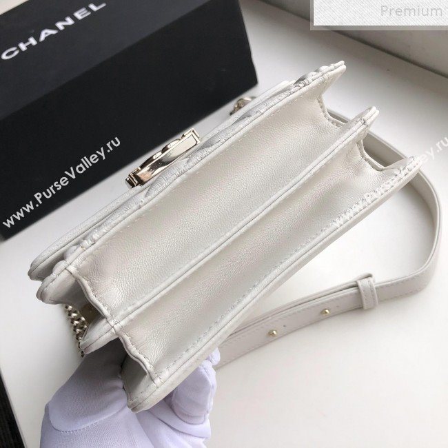 Chanel Long Chevron Smooth Lambskin Boy Flap Bag AS0130 White 2019 (FM-9072309)