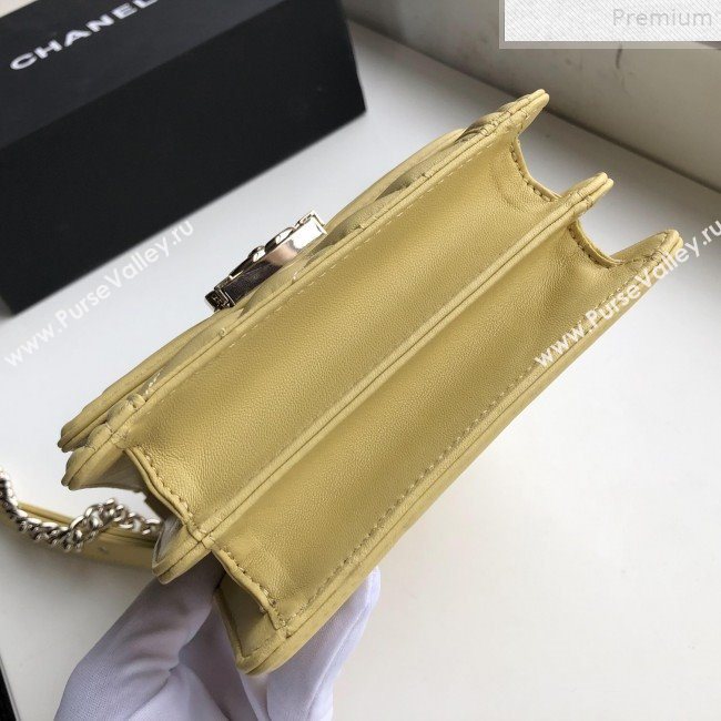 Chanel Long Chevron Smooth Lambskin Boy Flap Bag AS0130 Yellow 2019 (FM-9072311)