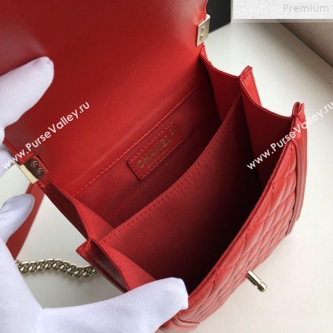 Chanel Long Chevron Smooth Lambskin Boy Flap Bag AS0130 Red 2019 (FM-9072312)