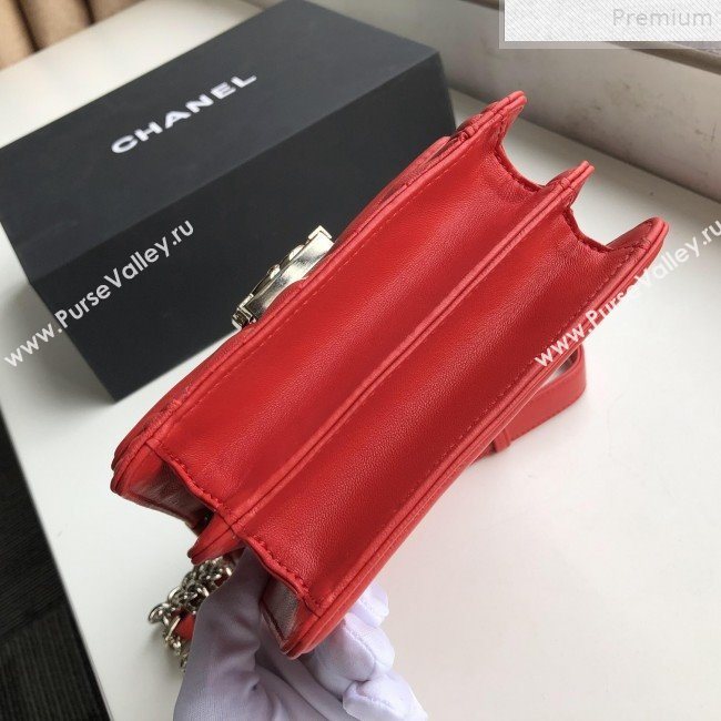 Chanel Long Chevron Smooth Lambskin Boy Flap Bag AS0130 Red 2019 (FM-9072312)