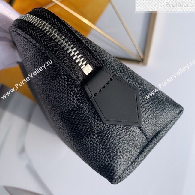 Louis Vuitton Damier Cobalt Canvas Cosmetic Pouch N47516 Black (FANG-9072346)