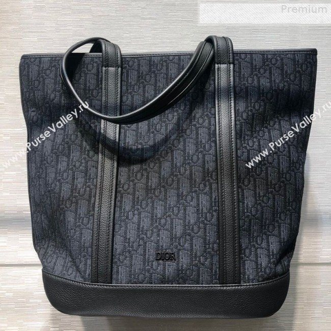 Dior Mens Voyage Tote Bag in Black Dior Oblique Jacquard 2019 (BINF-9080139)