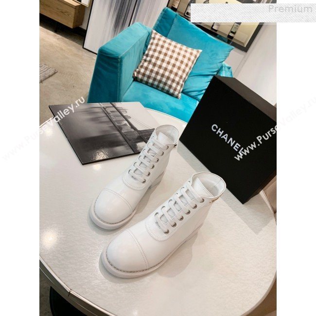 Chanel Calfskin Metal Logo Flat Short Boot White 2019 (HUANGZ-9080302)