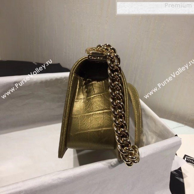 Chanel Crocodile Embossed Leather Small Boy Flap Bag Gold 2019 (KAIS-9080823)