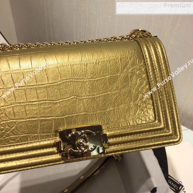 Chanel Crocodile Embossed Leather Medium Boy Flap Bag Gold 2019 (KAIS-9080824)