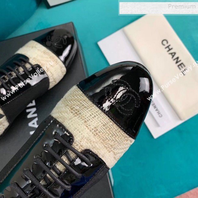 Chanel Tweed and Patent Calfskin Flat Lace-Ups Loafers G34128 Light Beige 2019 (DLY-9081602)