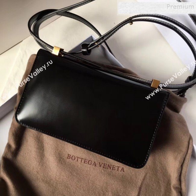 Bottega Veneta Mini Smooth Calfskin BV Classic Ronde Shoulder Bag Black 2019 (WT-9101842)