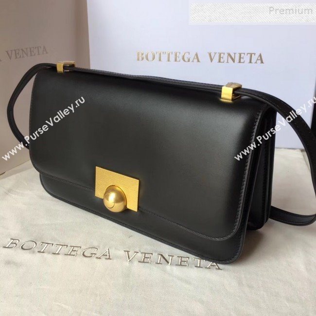 Bottega Veneta Medium Smooth Calfskin BV Classic Ronde Shoulder Bag Black 2019 (WT-9101844)
