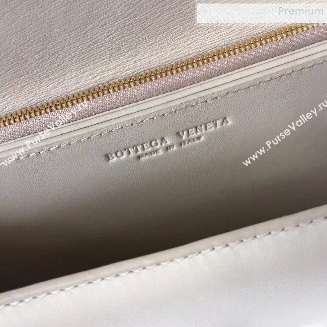 Bottega Veneta Medium Smooth Calfskin BV Classic Ronde Shoulder Bag White 2019 (WT-9101846)