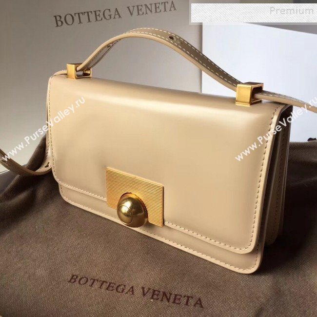Bottega Veneta Mini Smooth Calfskin BV Classic Ronde Shoulder Bag Nude 2019 (WT-9101843)