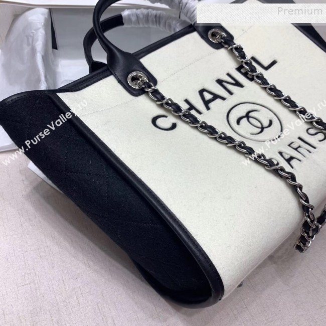 Chanel Deauville Wool Felt Medium Shopping Bag A93786 White/Black 2019 (JIYUAN-9101702)