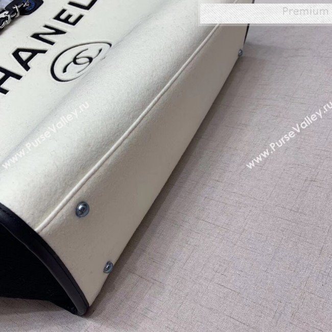 Chanel Deauville Wool Felt Large Shopping Bag A93786 White/Black 2019 (JIYUAN-9101701)