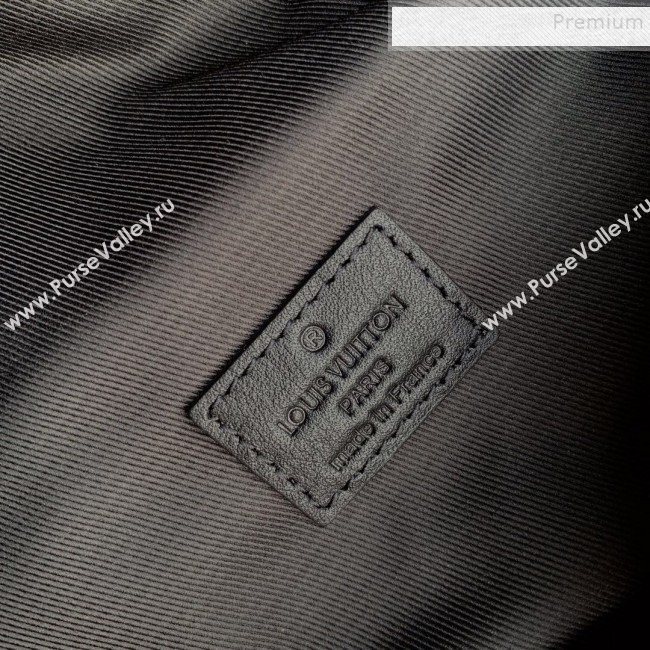 Louis Vuitton Mens Discovery Monogram Empreinte Leather Bumbag/Belt Bag M44388 Black 2019 (KD-9101784)